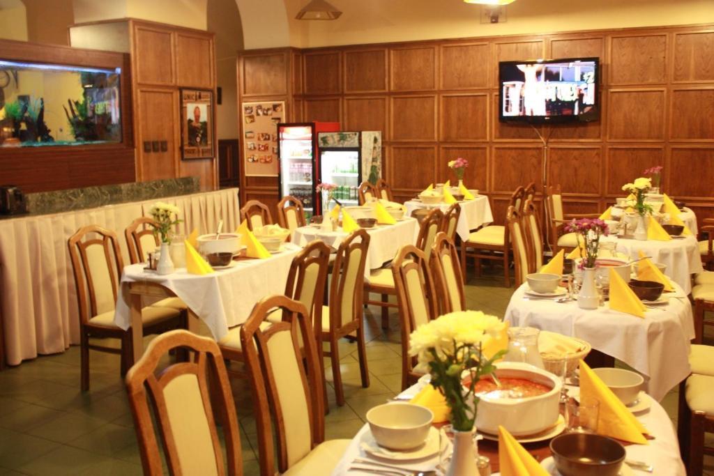 Hotel Omnibusz Budapest Bagian luar foto
