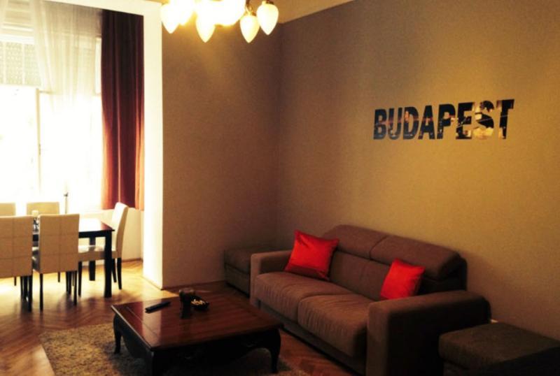 Hotel Omnibusz Budapest Bagian luar foto