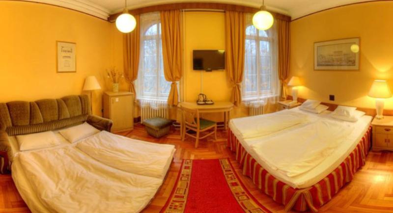 Hotel Omnibusz Budapest Bagian luar foto