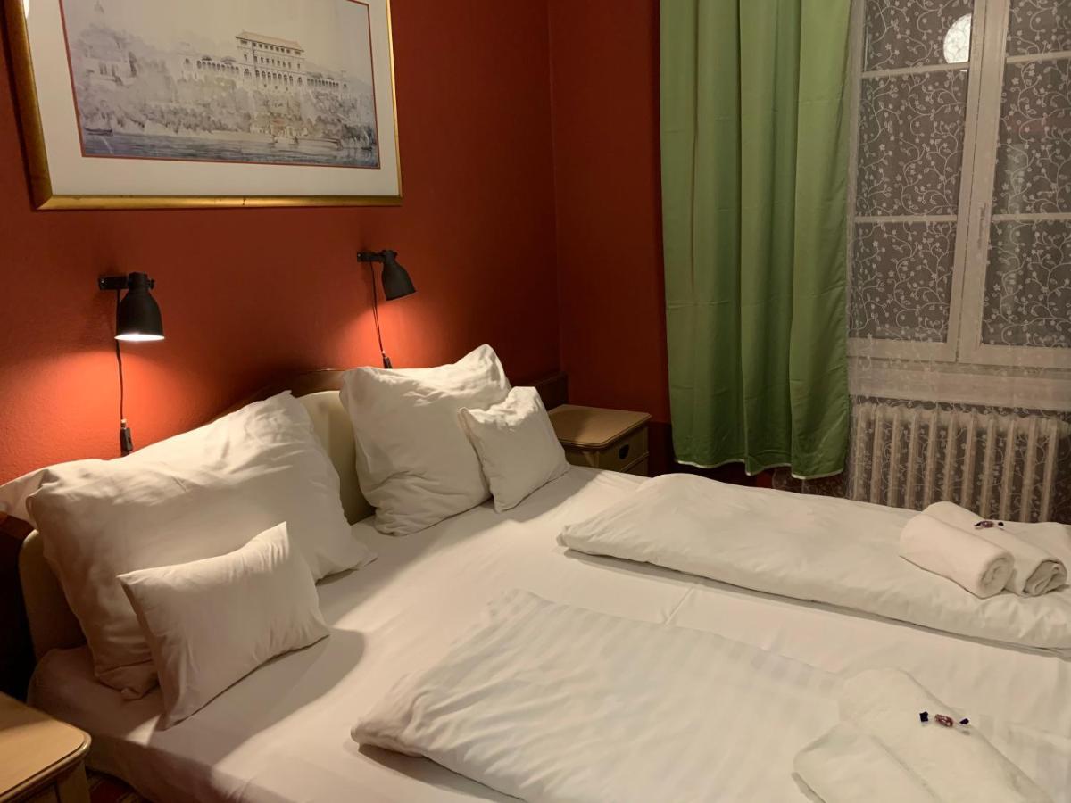 Hotel Omnibusz Budapest Bagian luar foto